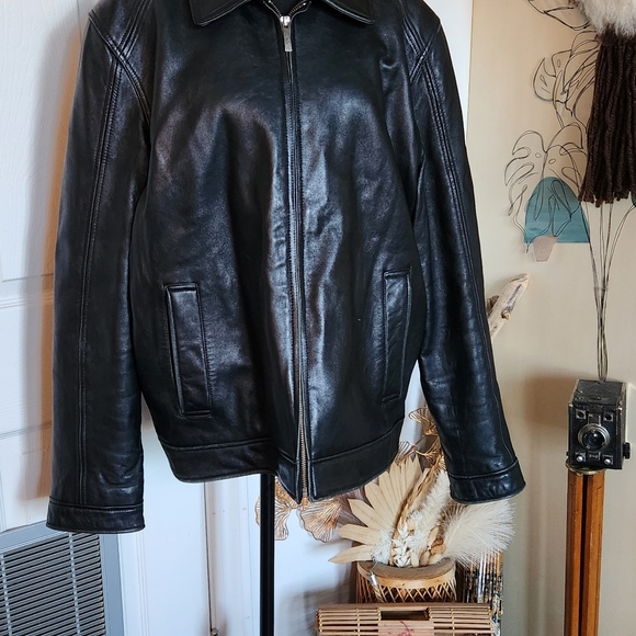 Y2K Kenneth Cole box leather jacket w/lining - Picture 4 of 5
